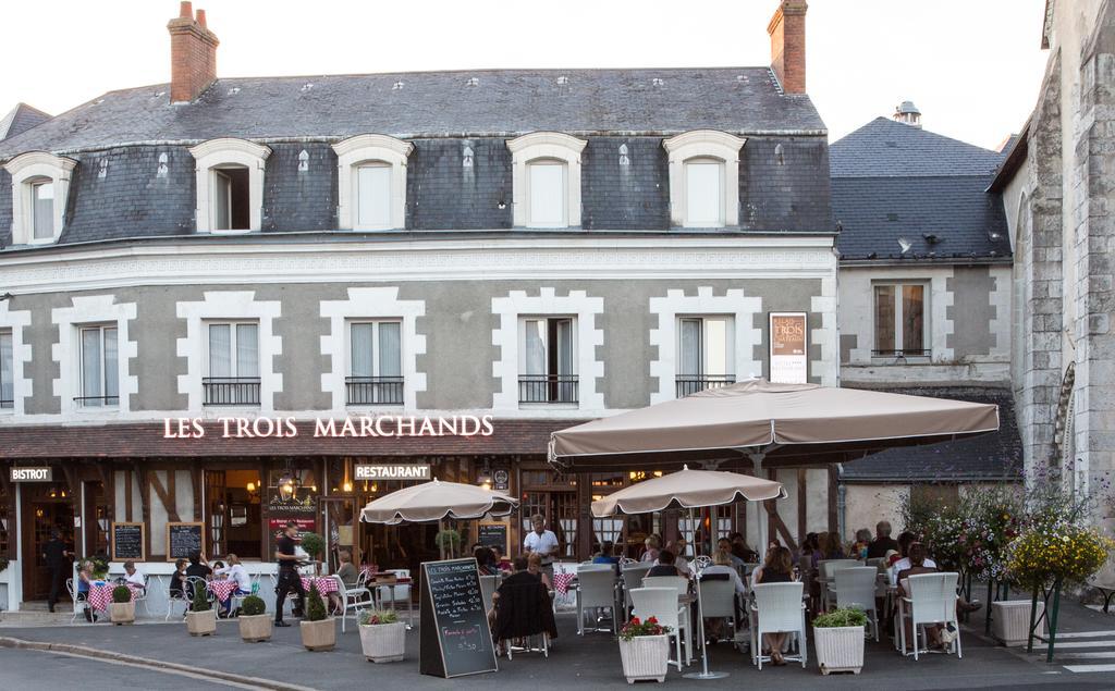 Relais des Trois Châteaux Cour-Cheverny Extérieur photo